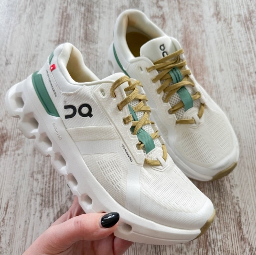 On Cloudrunner 2 Women’s Running Shoes Undyed/Green (6.5)